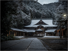 前神寺、積雪あり
