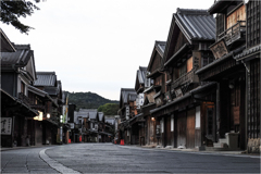 静寂の中の観光地