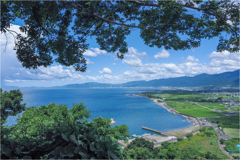 峠から見下ろした夏
