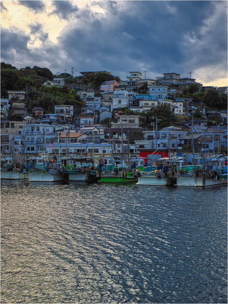 雲よどうか退いてくれ