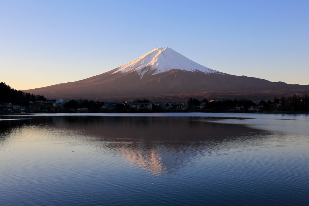 山梨県　河口湖逆さ富士