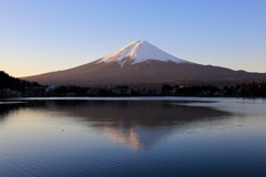 山梨県　河口湖逆さ富士