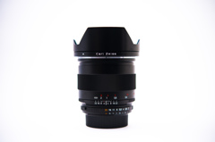 Distagon T* 2/25 ZF.2