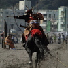 由比ガ浜・流鏑馬（010）〜壱の的、的中！