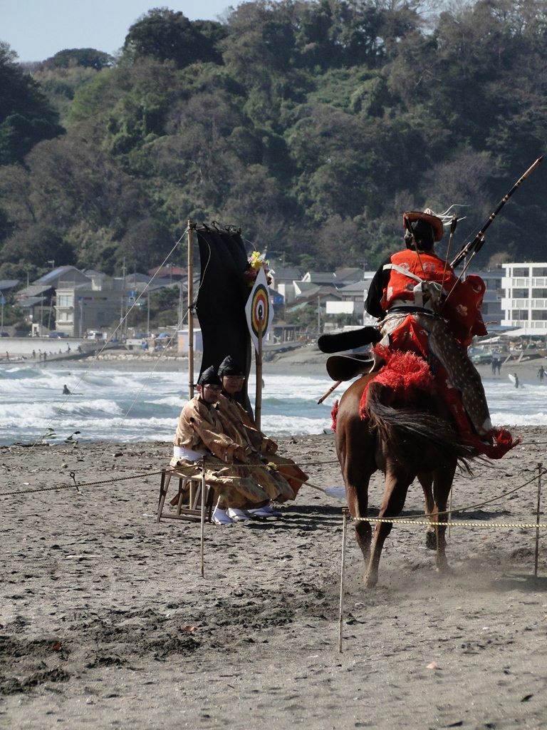 由比ガ浜・流鏑馬（02）〜壱の的〜
