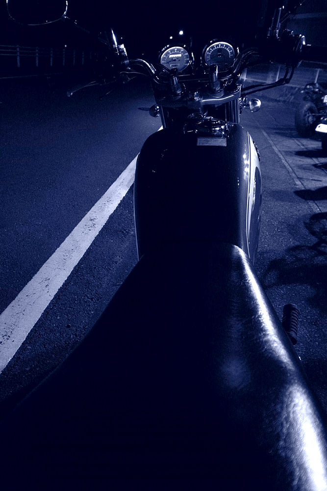白い線　2