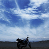 空と雲とオートバイ