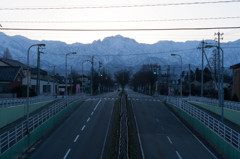 剱岳　滑川市朝の日常風景