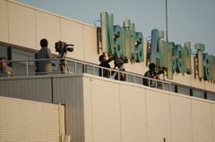 緊急着陸131028-161210-成田空港LB1E4121_R