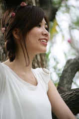 広野未奈130720-145747-青海南ふ頭公園ZR0C8726_R