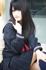 乃木坂くら131006-135558-東京ビックサイトZR0C1859dpp_R