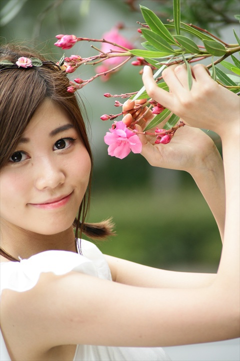 広野未奈130720-144907-青海南ふ頭公園ZR0C8614_R