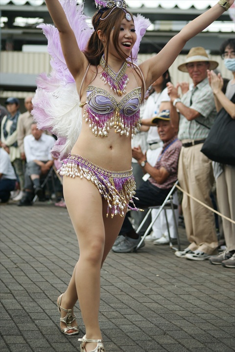 サンバ131014-142758-多磨LB1E0726_R