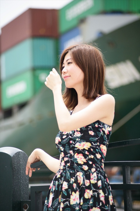 広野未奈130720-111231-青海南ふ頭公園ZR0C6934_R