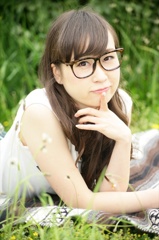 ikumii(小山郁美:おやまいくみ)さん140429-121021-ZR0C0