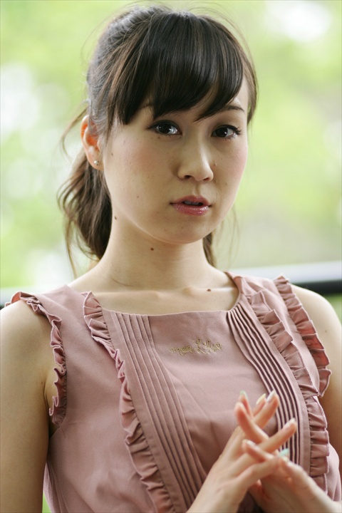 ikumii(小山郁美:おやまいくみ)さん140429-145308-LB1E0