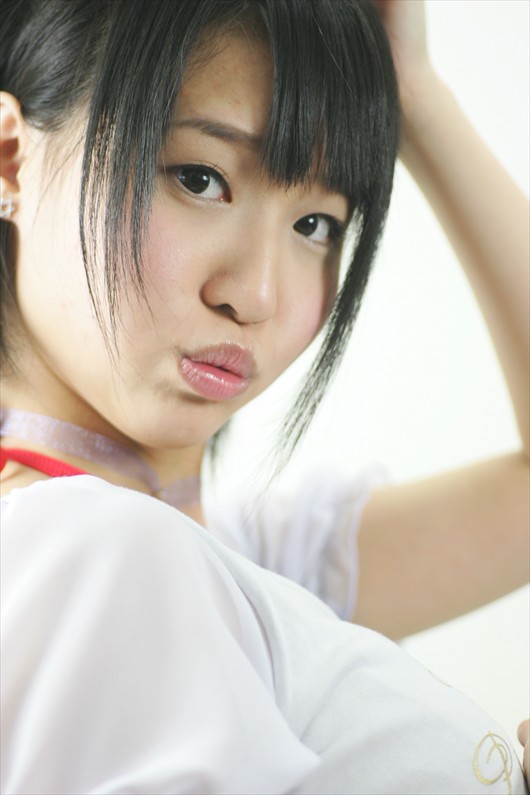 笠岡なつみ130421-202932-秋葉原LB1E3537_R