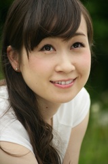 ikumii(小山郁美:おやまいくみ)さん140429-120126-ZR0C9