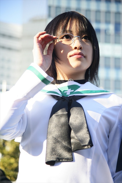 かざり（かざり）さん東京ビックサイト131229-141528-ZR0C1854