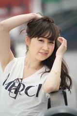 ikumii(小山郁美:おやまいくみ)さん140429-111235-ZR0C9