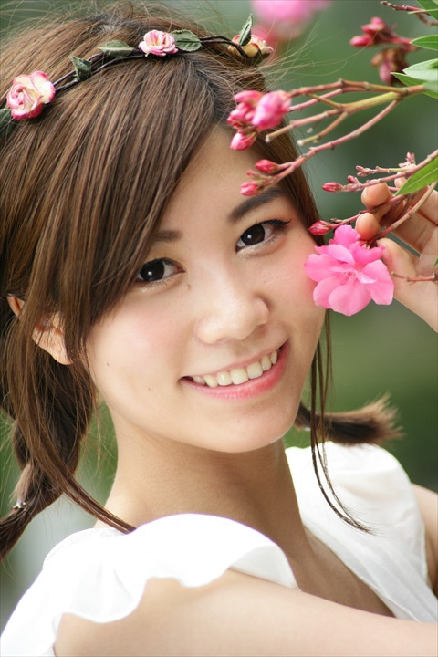 広野未奈130720-144922-青海南ふ頭公園ZR0C8620_R