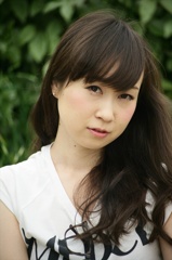 ikumii(小山郁美:おやまいくみ)さん140429-115221-ZR0C9