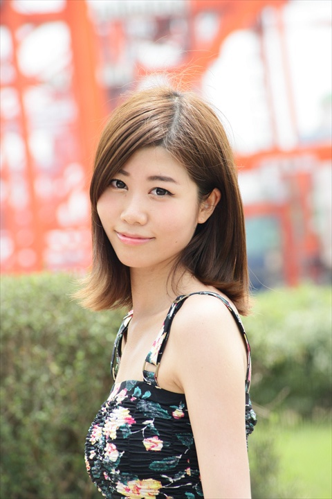 広野未奈130720-113659-青海南ふ頭公園ZR0C7253_R