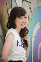 ikumii(小山郁美:おやまいくみ)さん140429-105651-ZR0C9