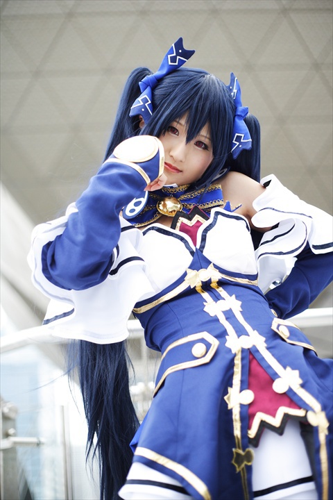 乃木坂くら131006-154245-東京ビックサイトZR0C2840dpp_R