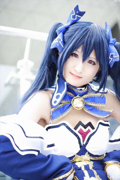 乃木坂くら131006-154347-東京ビックサイトZR0C2863dpp_R