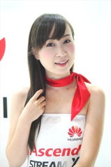 小山郁美131005-152329-海浜幕張LB1E8039dpp_R