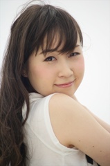 ikumii(小山郁美:おやまいくみ)さん140429-111502-ZR0C9