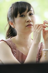 ikumii(小山郁美:おやまいくみ)さん140429-145359-LB1E0