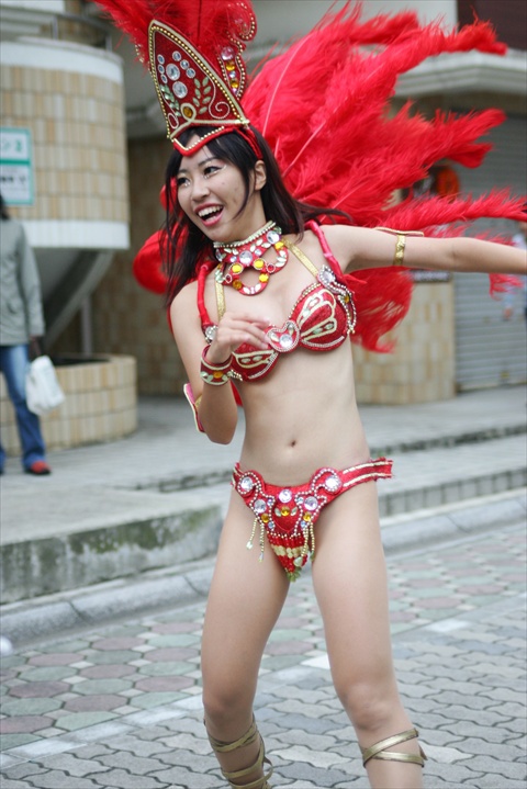 サンバ131019-155304-谷保LB1E2128_R