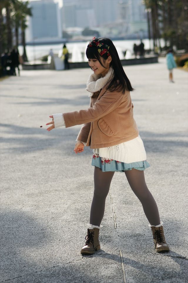 丸山夏鈴130203-140754-お台場LB1E1724_R