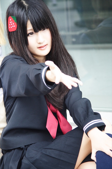 乃木坂くら131006-135603-東京ビックサイトZR0C1864dpp_R