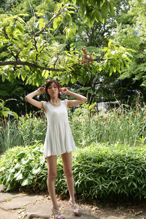 広野未奈130720-135822-青海南ふ頭公園IMG_0111_R