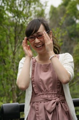 ikumii(小山郁美:おやまいくみ)さん140429-143709-ZR0C0