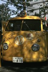 日曜日の上野公園。おさけかー