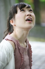 ikumii(小山郁美:おやまいくみ)さん140429-145025-LB1E0