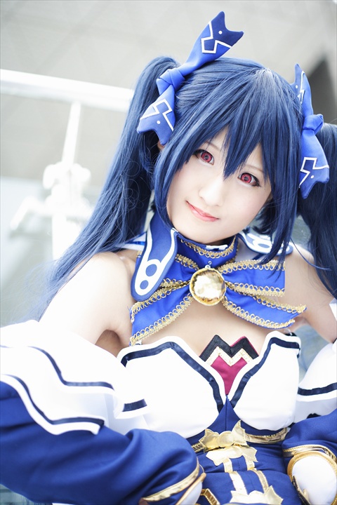 乃木坂くら131006-154346-東京ビックサイトZR0C2858dpp_R