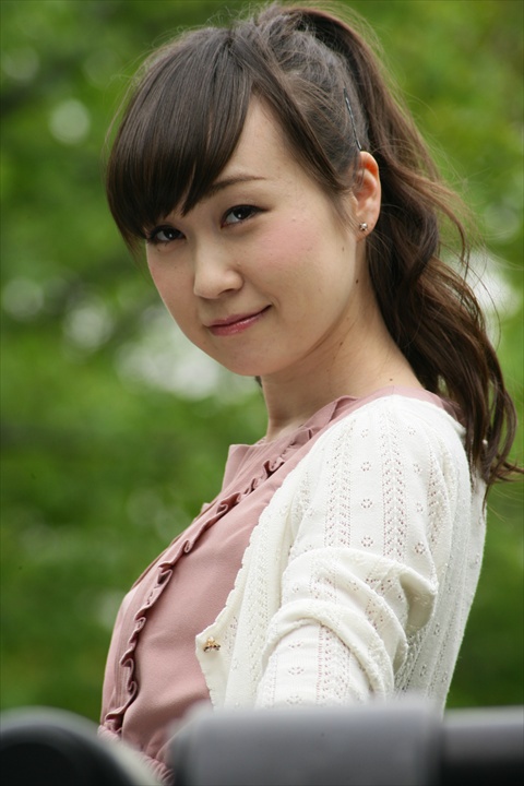 ikumii(小山郁美:おやまいくみ)さん140429-142934-ZR0C0