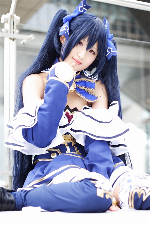 乃木坂くら131006-154335-東京ビックサイトZR0C2853dpp_R