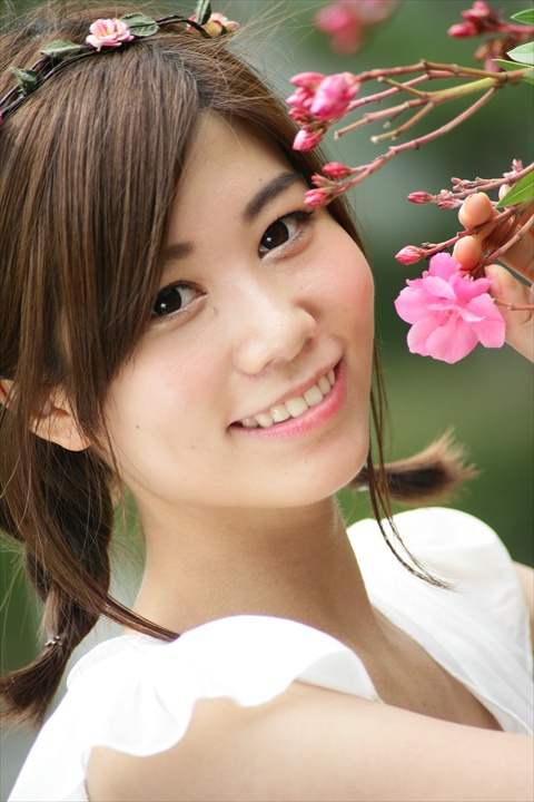 広野未奈130720-144923-青海南ふ頭公園ZR0C8621_R