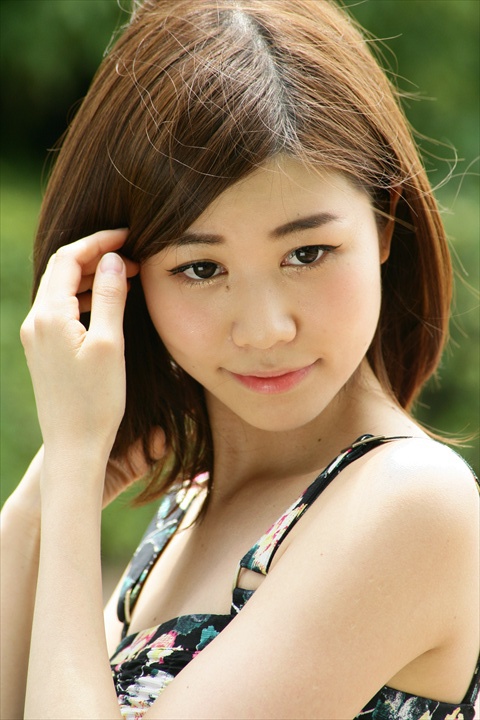 広野未奈130720-115424-青海南ふ頭公園ZR0C7361_R