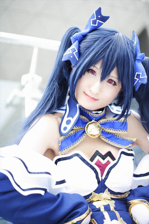 乃木坂くら131006-154347-東京ビックサイトZR0C2862dpp_R