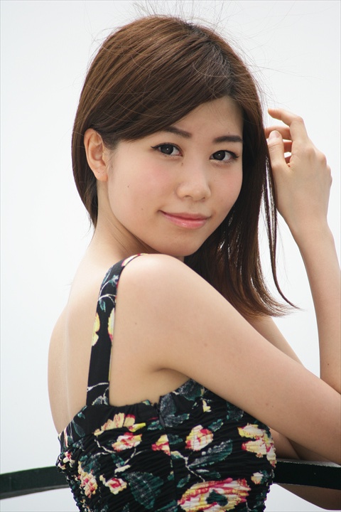 広野未奈130720-112413-青海南ふ頭公園ZR0C7085_R