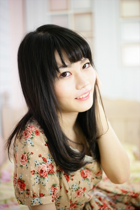 丸山夏鈴131009-190145-秋葉原ZR0C3583_R