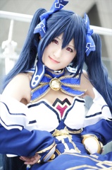 乃木坂くら131006-154351-東京ビックサイトZR0C2864dpp_R