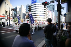 みなと区民まつりパレード131013-121330-浜松町LB1E8294_R